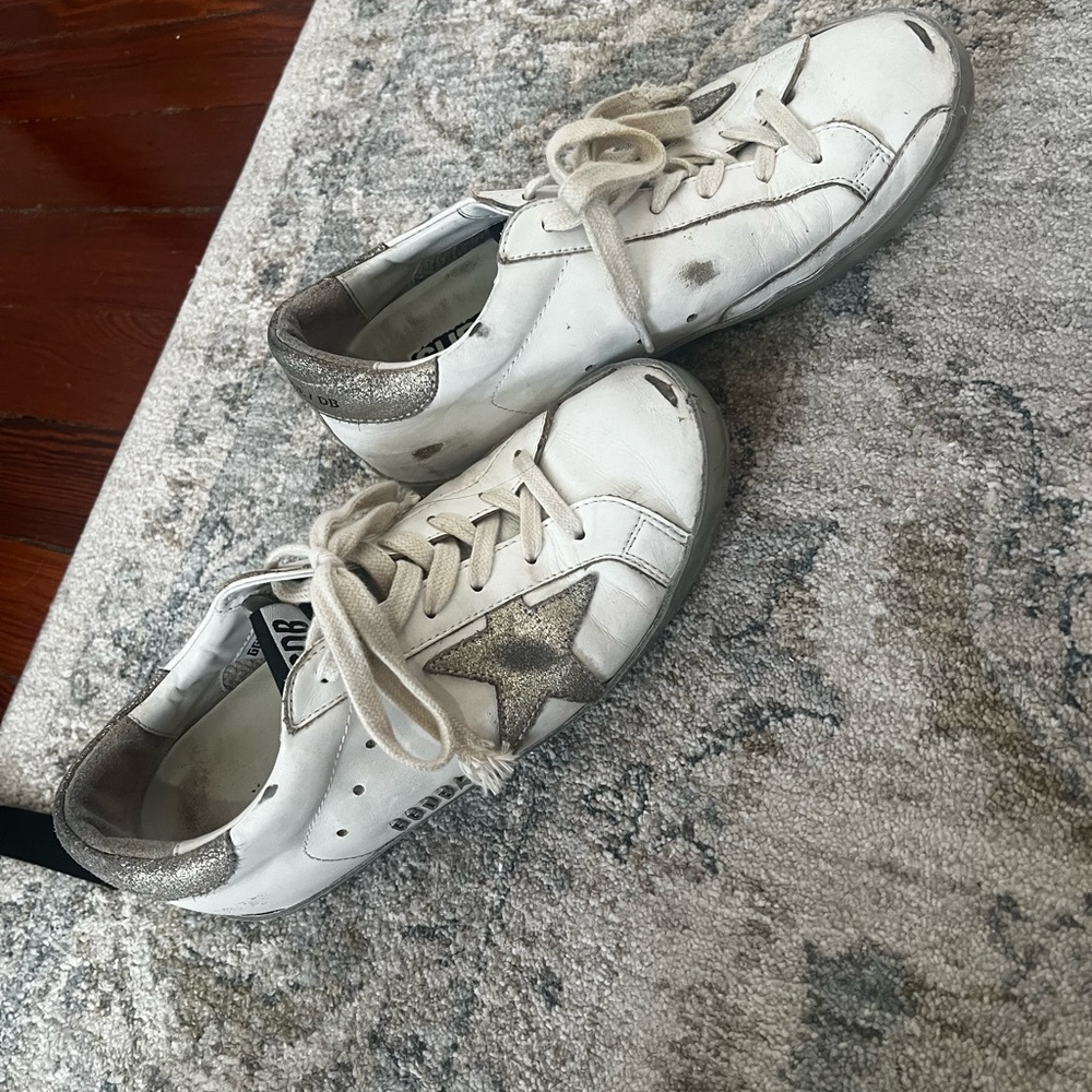 Golden Goose White Leather Low-Top Sneakers with Silver Glitter Star